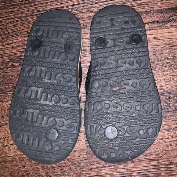 Scott flip flop sandals size 10/11c - Picture 3 of 3